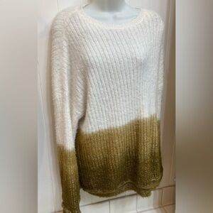 NWT Easel wool/polyester sweater, L